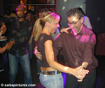 Salsa: Apollo Pontstrasse Aachen