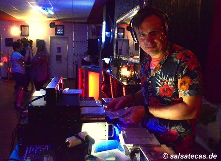 Salsa DJ Bogo im Time Out in Eschweiler