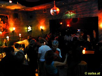 Bremen: Salsa in der Beluga-Bar, Auf den Hfen