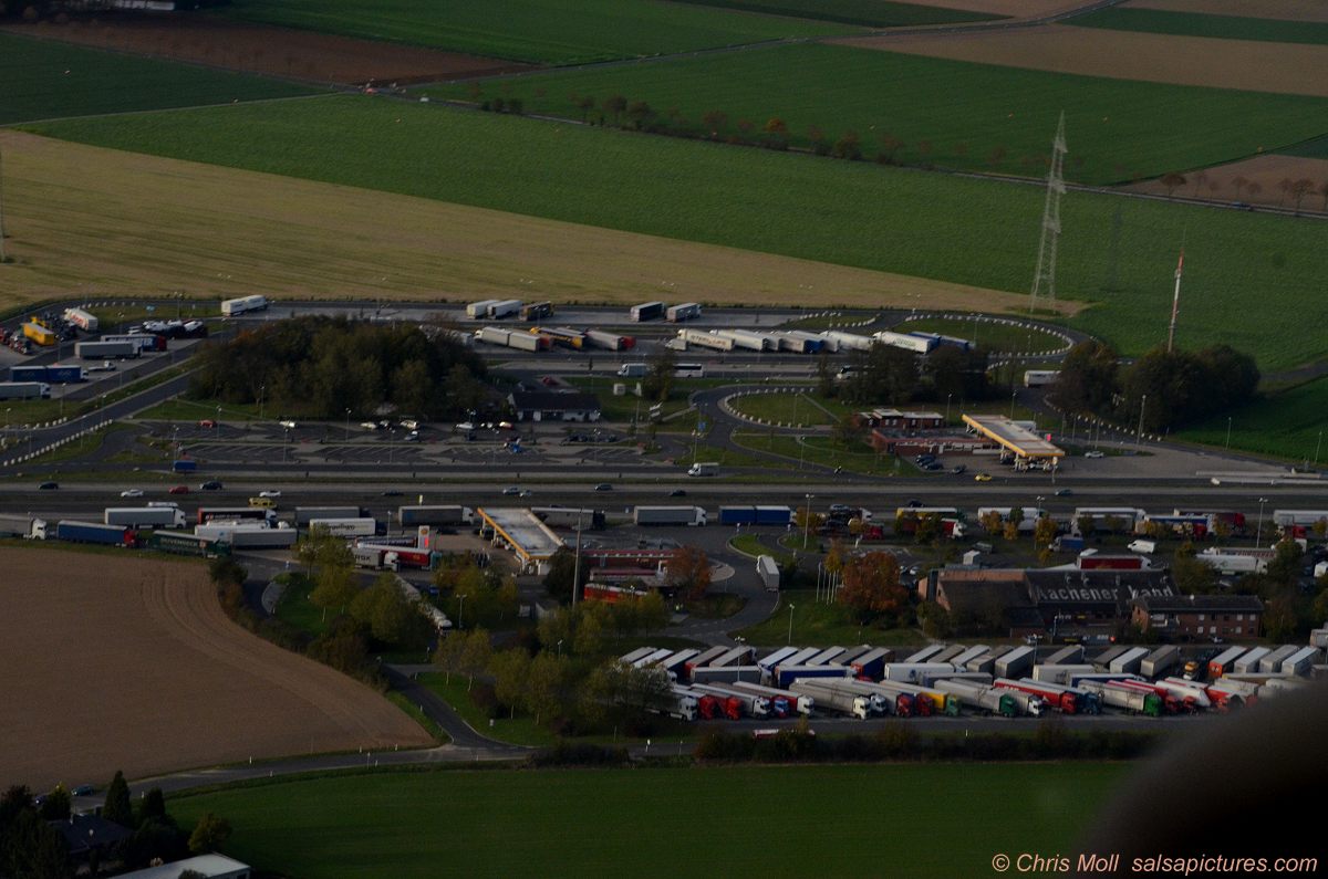 Raststätte A4 Aachener Land Nord und -Süd (ehem: Probsteier Wald), Luftbild